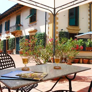 https://poggio-imperiale-apartments.it-tuscanyhotel.com