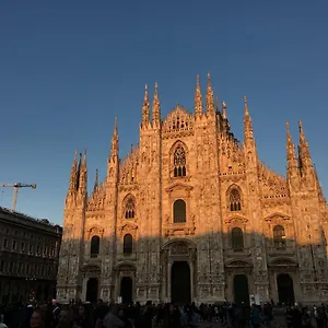 https://duomo-view-design-studio-rr.it-lombardy.com